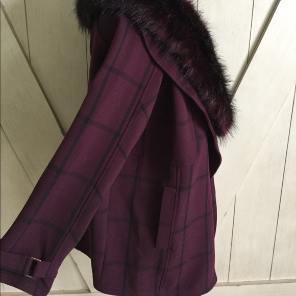 💜🌟HOST PICK River Island Faux Fur Blazer🌟💜 - Picture 5 of 8
